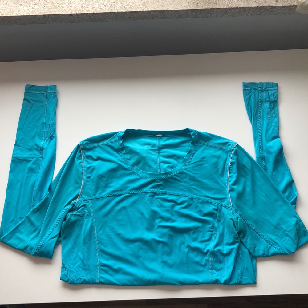lightly used turquoise lululemon longsleeve